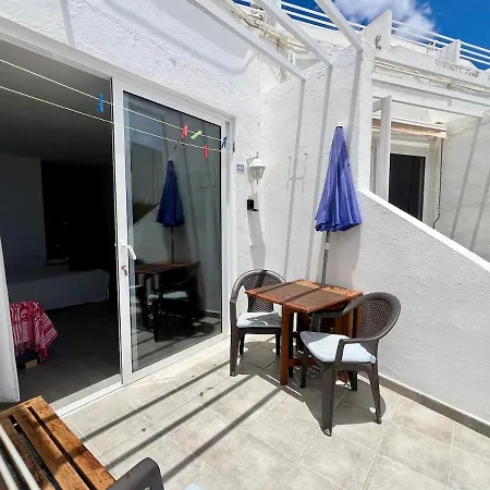 Apartment Sol - Cozy Apartment, Communal Pool Puerto del Carmen (Lanzarote)