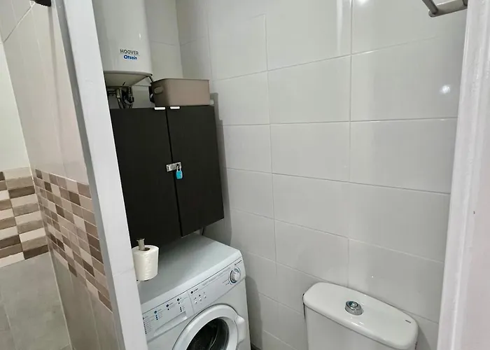 Sol - Cozy Apartment, Communal Pool *